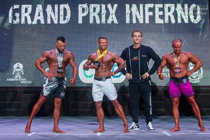 MEN'S PHYSIQUE НОВИЧКИ